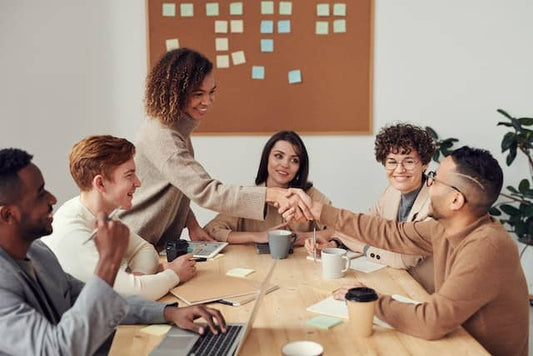 Stakeholders: Quiénes son y cómo influyen en tu empresa